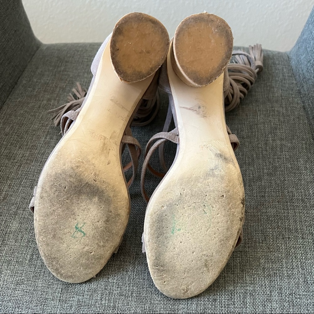 Jeffrey campbell Despina Suede Strappy Tassel Round Heel Womens Sandals Size 8.5 - Picture 6 of 8